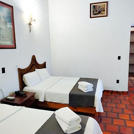 Hotel Frances Guadalajara Exteriér fotografie